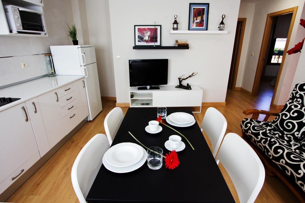 Apartamentos Albero Торо Екстериор снимка